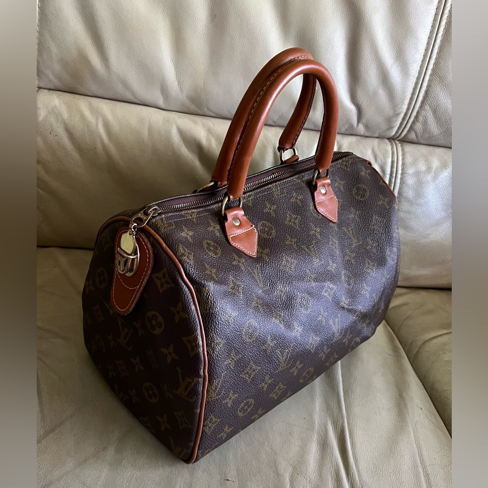 AUTHENTIC VINTAGE LOUIS VUITTON FRENCH COMPANY MONOGRAM 30 SPEEDY HANDBAG